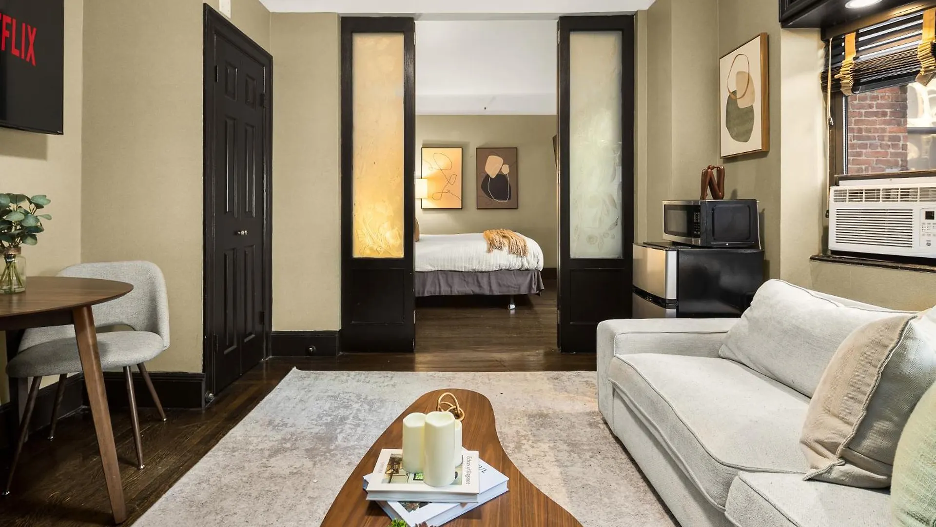 Apartment Heart Of Ny, Steps Away From All Attractions New York United States